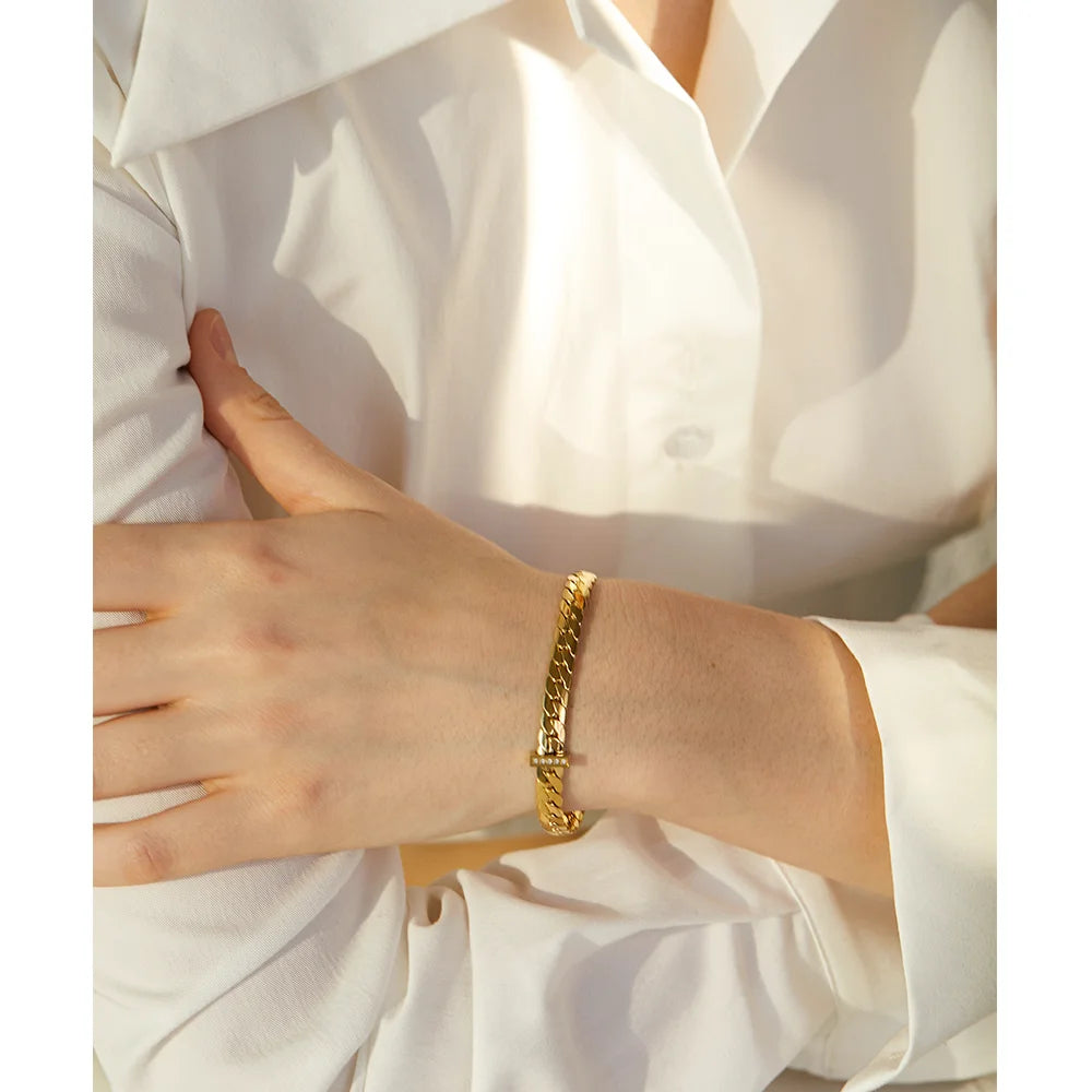 The Cuban Bangle